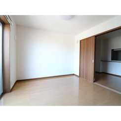 アムール　下渕のサムネイル