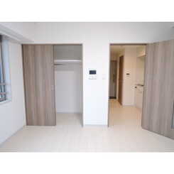 プレール・ドゥーク中野のサムネイル