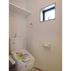 アムール シャイニーのサムネイル