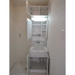 アムール シャイニーのサムネイル