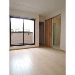 アムール シャイニーのサムネイル