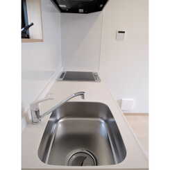 アムール シャイニーのサムネイル