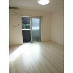 アムール鈴木のサムネイル