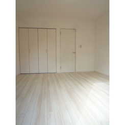 アムール鈴木のサムネイル