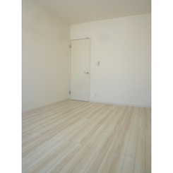 アムール鈴木のサムネイル