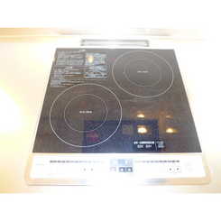 アムール鈴木のサムネイル