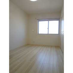 アムール鈴木のサムネイル