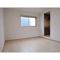 アムール KUNPUのサムネイル