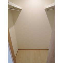 アムール KUNPUのサムネイル