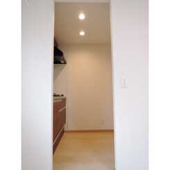 アムール KUNPUのサムネイル