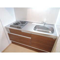 アムール KUNPUのサムネイル