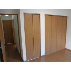 アムール レオのサムネイル