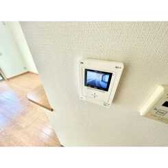 アムール　レオのサムネイル