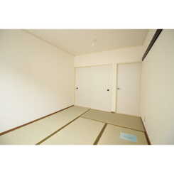 ランドフォレスト八千代のサムネイル