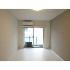 プレール・ドゥーク東中野のサムネイル