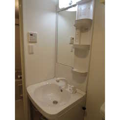 プレール・ドゥーク東中野のサムネイル