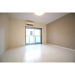 プレール・ドゥーク東中野のサムネイル