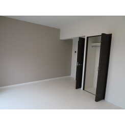 プレール・ドゥーク東中野のサムネイル