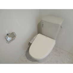 プレール・ドゥーク東中野のサムネイル