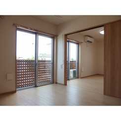 アムール MIYABIのサムネイル