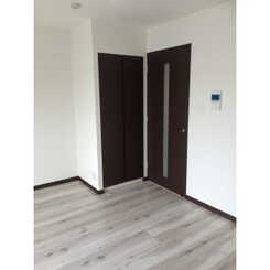 プレール・ドゥーク千歳烏山のサムネイル