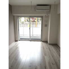 プレール・ドゥーク千歳烏山のサムネイル