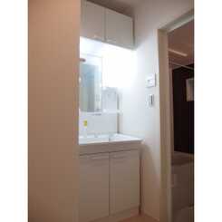 アムール ネージュ 参番館のサムネイル