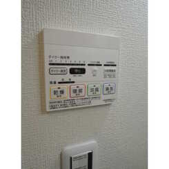 Amour Villageのサムネイル