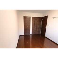 リーブル　ラピスローズのサムネイル