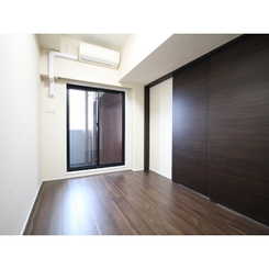 プレール・ドゥーク蔵前のサムネイル