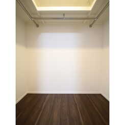 プレール・ドゥーク蔵前のサムネイル