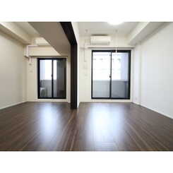 プレール・ドゥーク蔵前のサムネイル