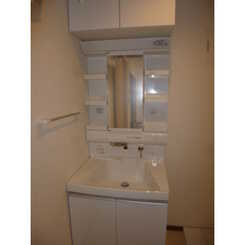 アムール M&Eのサムネイル