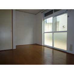 エステートピッコロのサムネイル