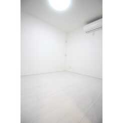 MOMO17白金のサムネイル