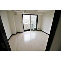 千匠ビルのサムネイル