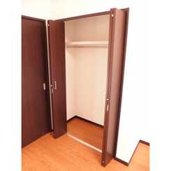 アムール Islandのサムネイル