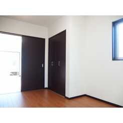 アムール Islandのサムネイル