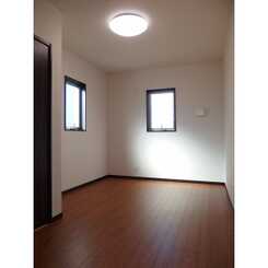 アムール Islandのサムネイル