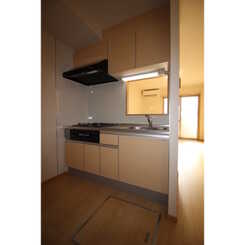 アムール Eastのサムネイル