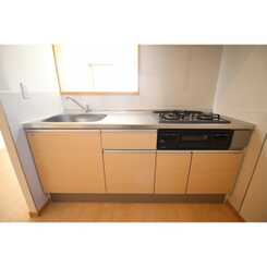 アムール Westのサムネイル