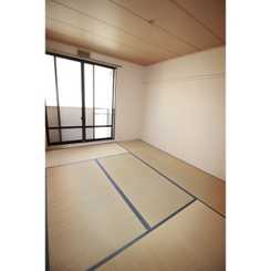 ジュネスCのサムネイル