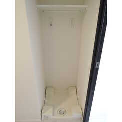 プレール・ドゥーク東新宿Ⅲのサムネイル