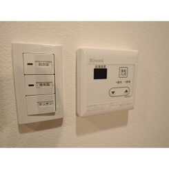 プレール・ドゥーク東新宿Ⅲのサムネイル