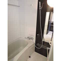 プレール・ドゥーク東新宿Ⅲのサムネイル