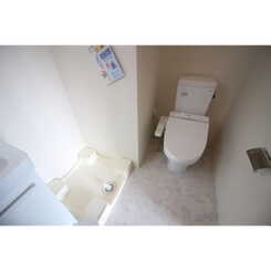 プレール・ドゥーク東新宿Ⅲのサムネイル