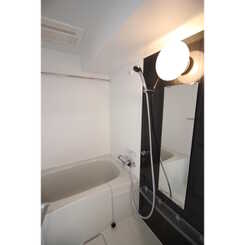 プレール・ドゥーク東新宿Ⅲのサムネイル