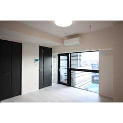 プレール・ドゥーク東新宿Ⅲのサムネイル