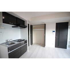 プレール・ドゥーク東新宿Ⅲのサムネイル