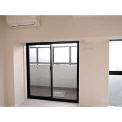 プレール・ドゥーク東新宿Ⅲのサムネイル